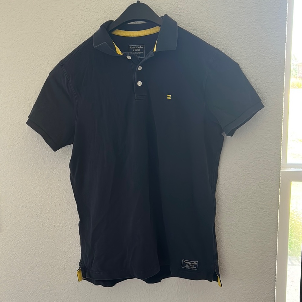 Abercrombie & Fitch size Large shirt